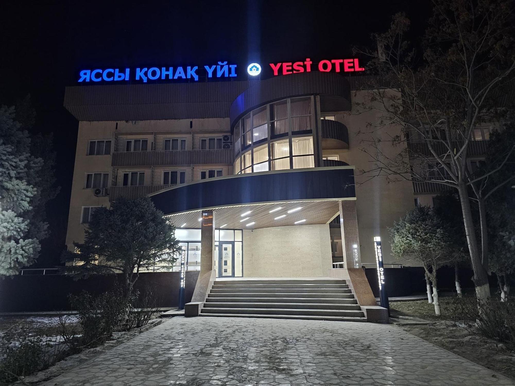 Yassy Hotel, Turkistan Exteriér fotografie