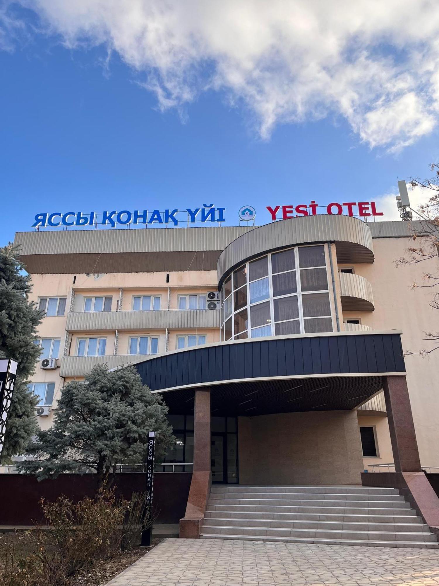 Yassy Hotel, Turkistan Exteriér fotografie